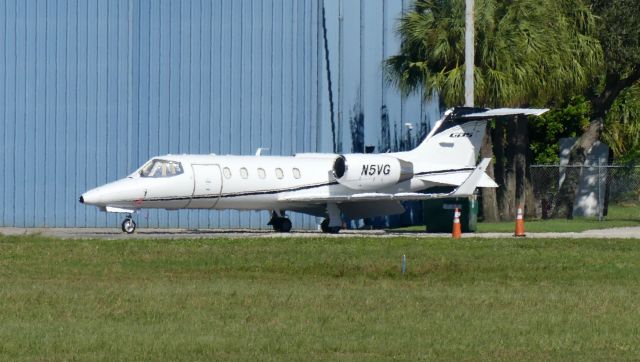 Learjet 31 (N5VG)