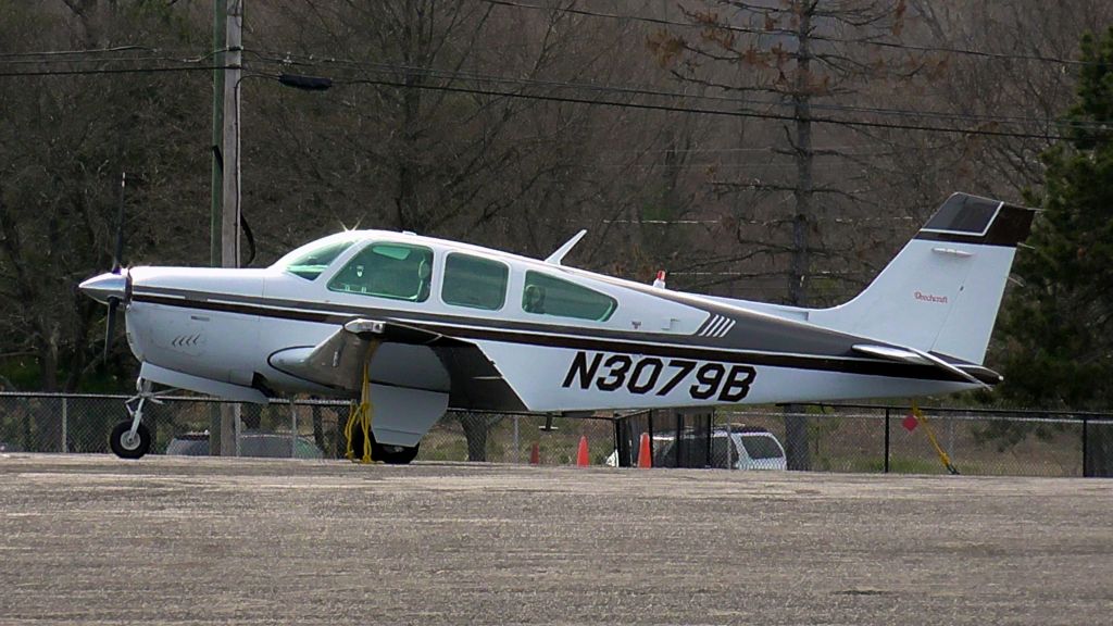 Beechcraft Bonanza (33) (N3079B) - Taken on April 22, 2014.