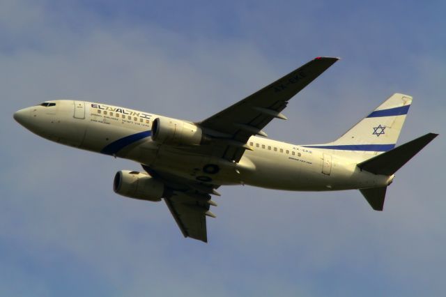 BOEING 767-300 (4X-EKE)