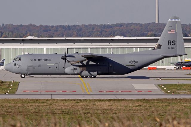 Lockheed C-130 Hercules (06-8610)