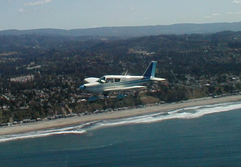 Piper Cherokee (N9147W) - Flight along Monterey Bay, Aptos, CA