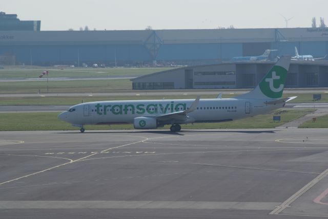 Boeing 737-800 (PH-HXB) - Transavia B737-8K2 cn41340