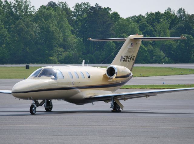 — — - R & B AIR LLC ("Dream Machine") - 4/27/12