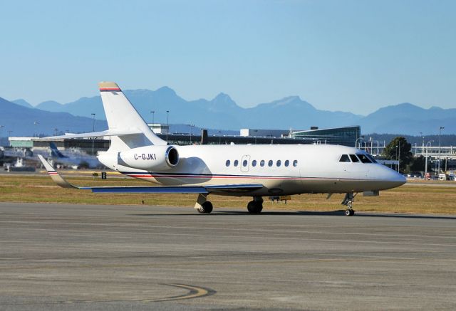 Dassault Falcon 2000 (C-GJKI)