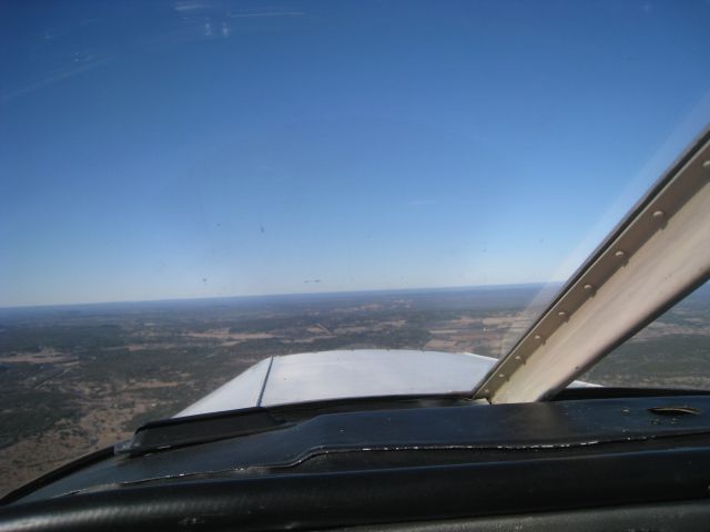 Piper Cherokee (N1439X) - Flying north from Gilespie county airport (KT82) to Llano, TX (KAQO).