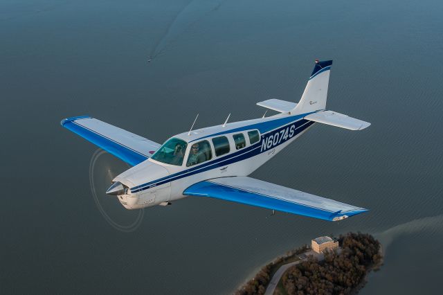 Beechcraft Bonanza (36) (N6074S)