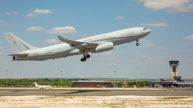 Airbus A330-300 (F-UJCI)