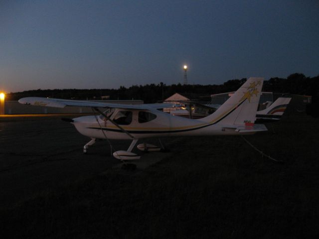 STODDARD-HAMILTON SH-4 GlaStar (N6AL) - Parked by Autumn Air Services.