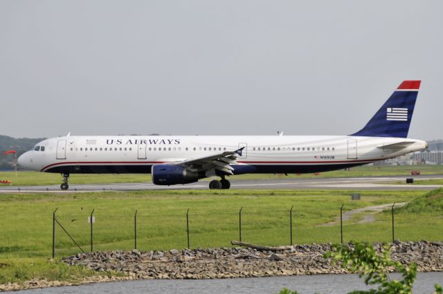 Airbus A321 (N169UW) - Seen at KDCA on 5/8/2009.