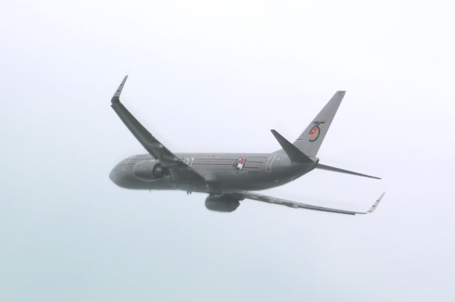 Boeing 737-800 (N569AS)
