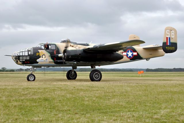 North American TB-25 Mitchell (F-AZZU) - North American B-25J Mitchell Russell´s Raiders