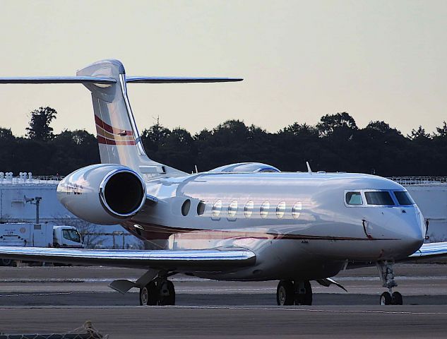 Gulfstream Aerospace Gulfstream G650 (VP-BLF) - I took this picture on Nov 15, 2019.