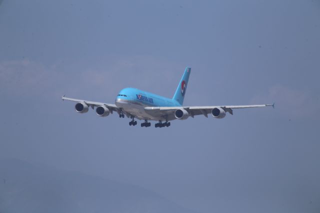Airbus A380-800 (HL7627)