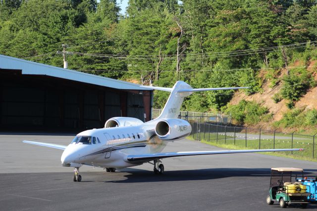 Cessna Citation X (N747XJ) - Parked 