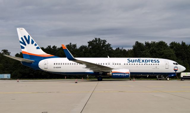 Boeing 737-800 (D-ASXR)