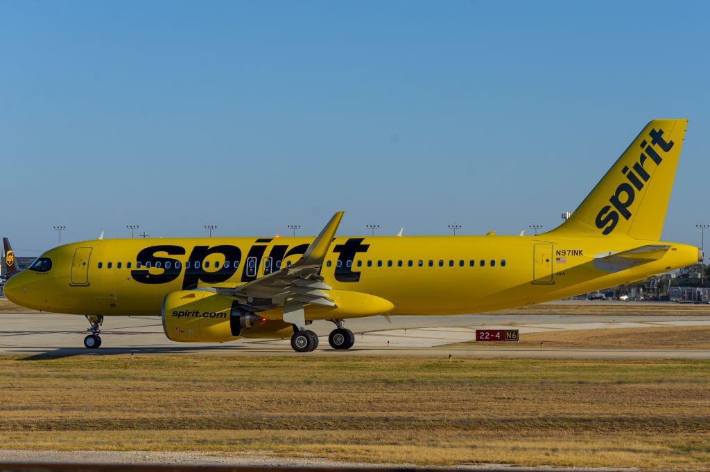 Airbus A320 (N971NK) - Beautiful NEO