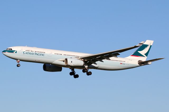 Airbus A330-300 (B-LAC)