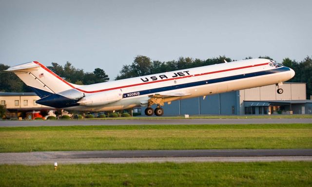 McDonnell Douglas DC-9-30 (JUS208) - Departing off HKY 24 for Charlotte/Douglas Intl. 26.Aug.2010