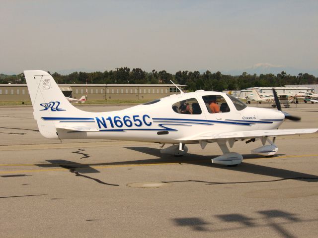 Cirrus SR-22 (N1665C) - TAXIING AT FULLERTON