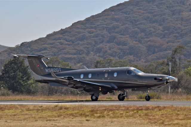 Pilatus PC-12 (N582DT) - Pilatus PC-12/45 N582DT MSN 582 of a Private owner. Is taxiing to Hangar zone, after landing on 04 runway at Mexico City Atizapan Airport AZP/MMJC (02/2024).