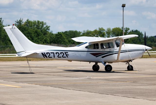 Cessna Skylane (N2722F)