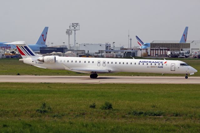 Bombardier CRJ-1000 (F-HMLF)