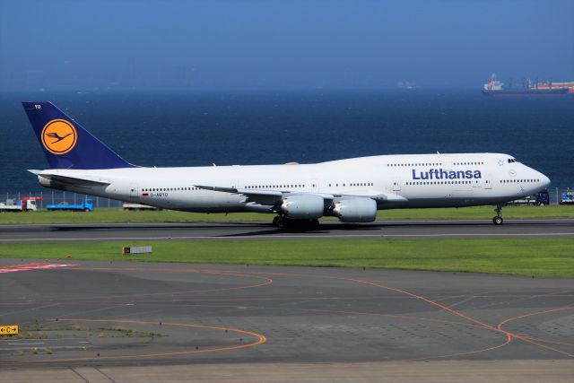 BOEING 747-8 (D-ABYO)