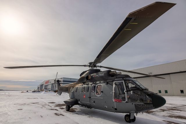 C-FRGB — - Wide angle shot of a Coldstream Helicopters Super Puma. 