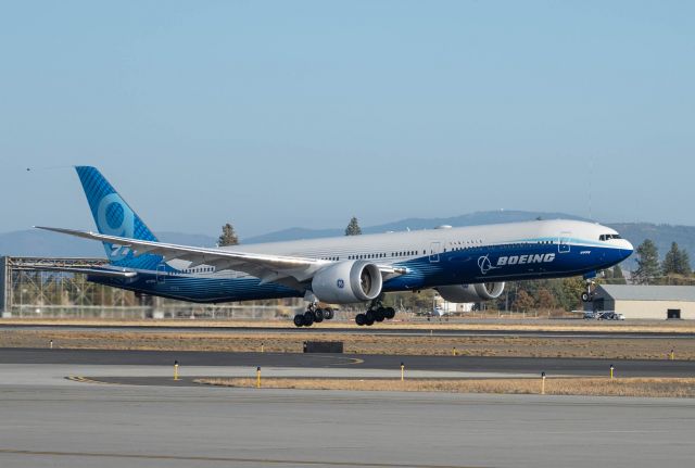 BOEING 777-9 (N779XW)