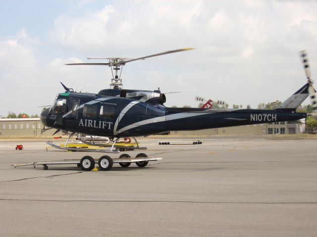 N107CH — - LANDING AT FULLERTON