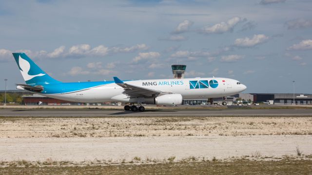 Airbus A330-300 (TC-MCN)