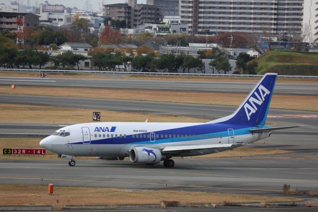 Boeing 737-500 (JA8419)