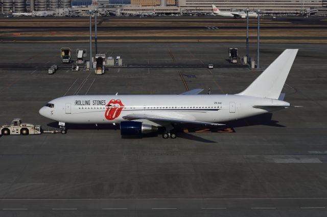 BOEING 767-200 (ZS-DJI)