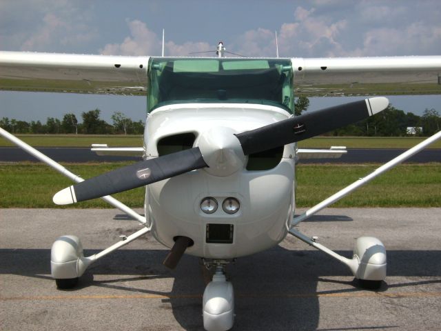 Cessna Skyhawk (N175KA)