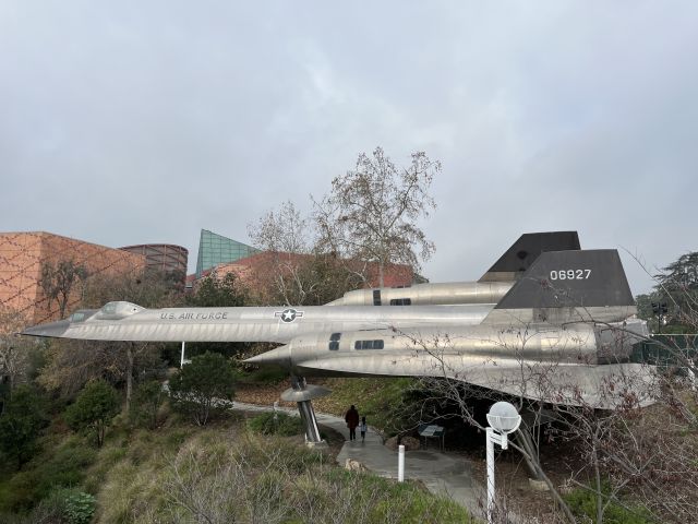 Lockheed Blackbird (06927) - Aircraft on display at the California Science Center in Los Angeles, California.