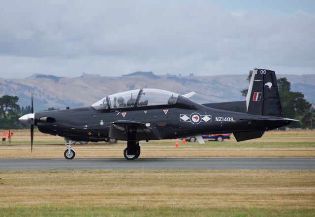 North American T-6 Texan (ANZ1409) - A RNZAF T6 Texan taxiing to the runway at Hood Aerodrome for a display at the Wings Over Wairarapa Airshow. 