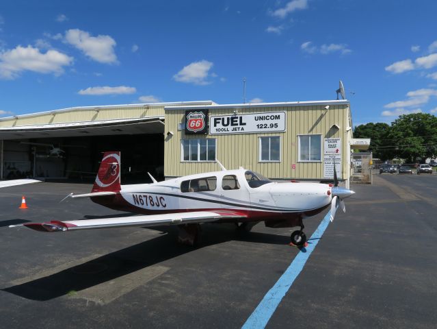 Mooney M-20 (N678JC) - 24 June 2015.