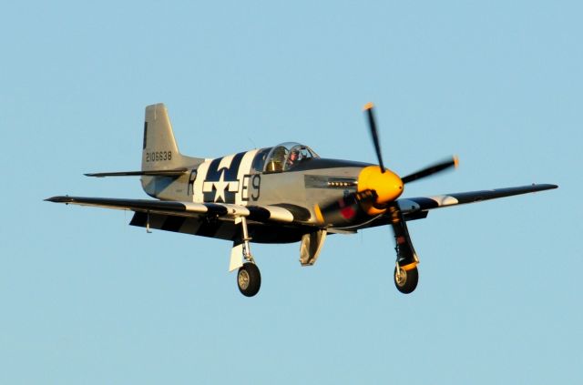 North American P-51 Mustang (MUSTANG) - NORTH AMERICAN MUSTANG