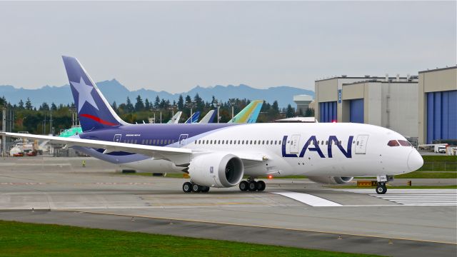 Boeing 787-8 (CC-BBJ) - BOE545 taxis onto Rwy 16R for taxi tests on 10/24/14. (LN:234 / cn 42225).