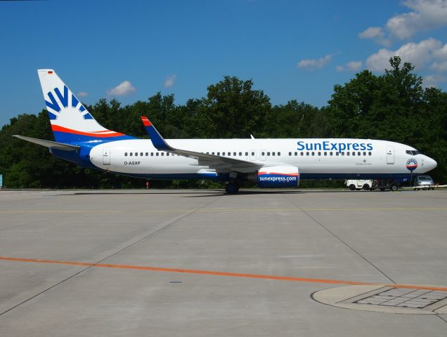 Boeing 737-800 (D-ASXP)