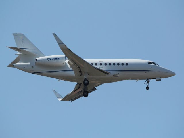 Dassault Falcon 2000 (OY-MGO) - 10 JUL 2015 RWY 05