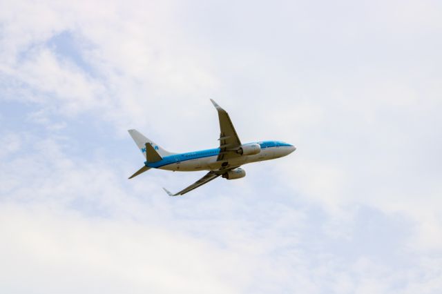 Boeing 737-700 (PH-BGN) - Taken from Kaagbaan, AMS