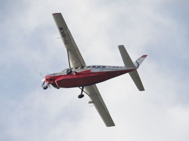 Cessna Caravan (TI-BKW)