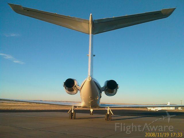 — — - Lance Armstongs Gulfstream G$ in Alpine Texas Nov. 2008