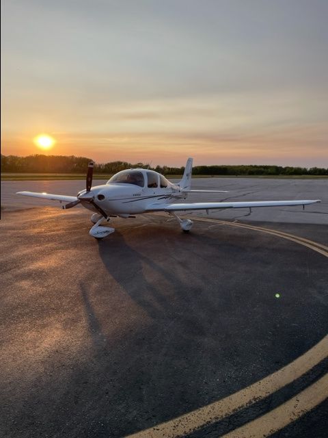 Cirrus SR-20 (N327PZ)