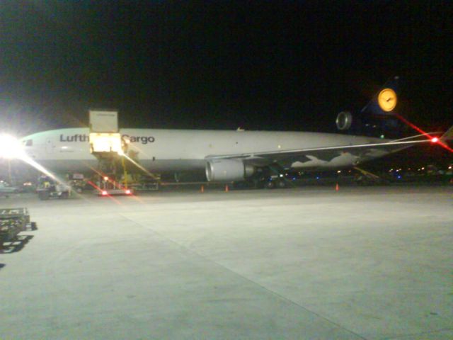 Boeing MD-11 —