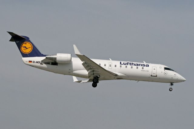 Canadair Regional Jet CRJ-100 (D-ACLP)