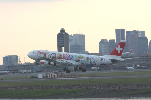 Airbus A340-300 (HB-JMJ)