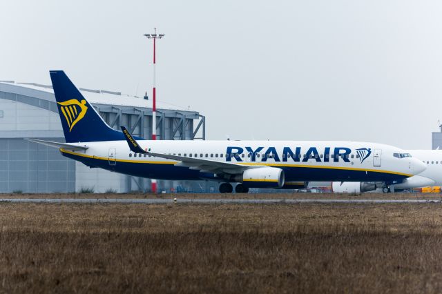 Boeing 737-800 (EI-DCK) - EPRZ