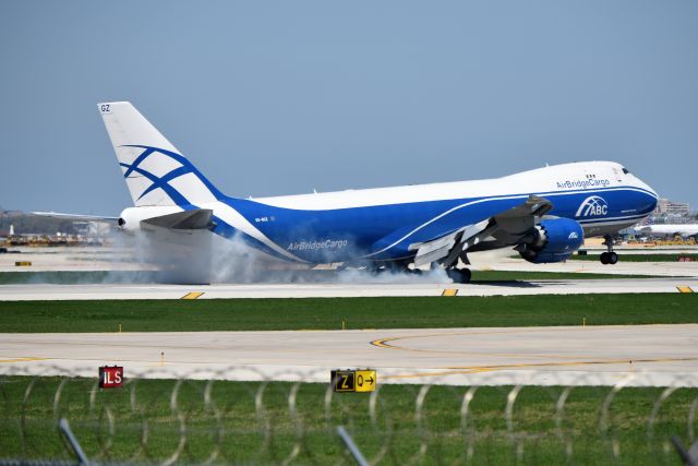 BOEING 747-8 (VQ-BGZ)